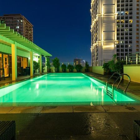 Armada Hotel Manila Eksteriør bilde