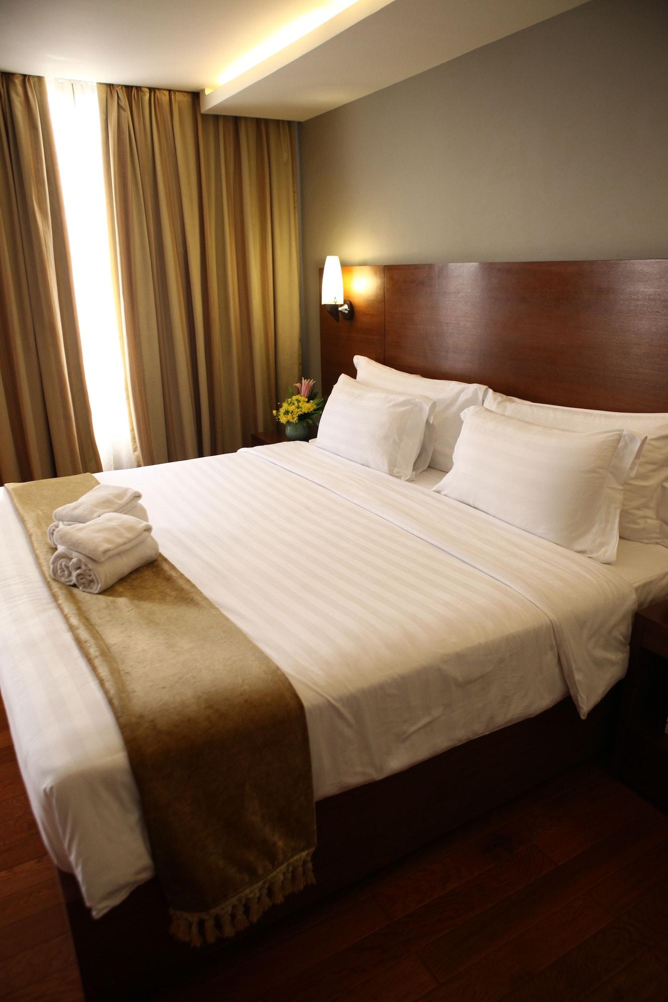 Armada Hotel Manila Eksteriør bilde