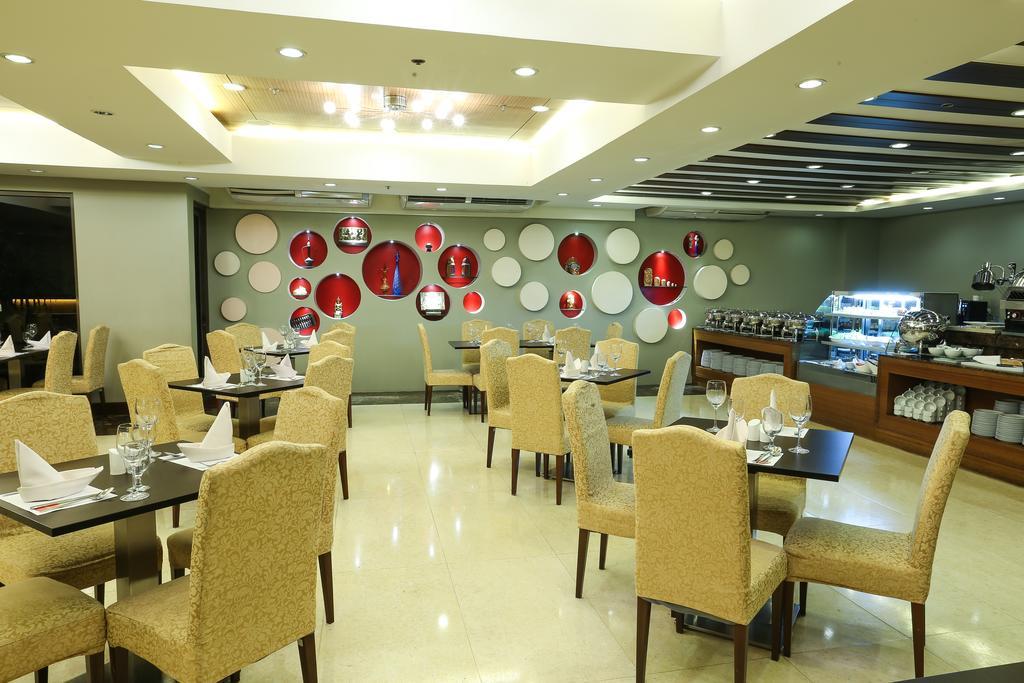 Armada Hotel Manila Eksteriør bilde