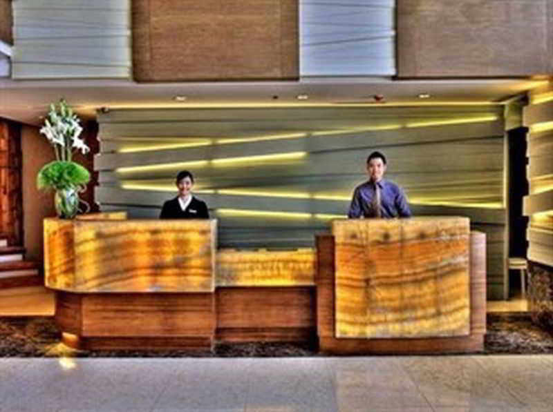 Armada Hotel Manila Eksteriør bilde
